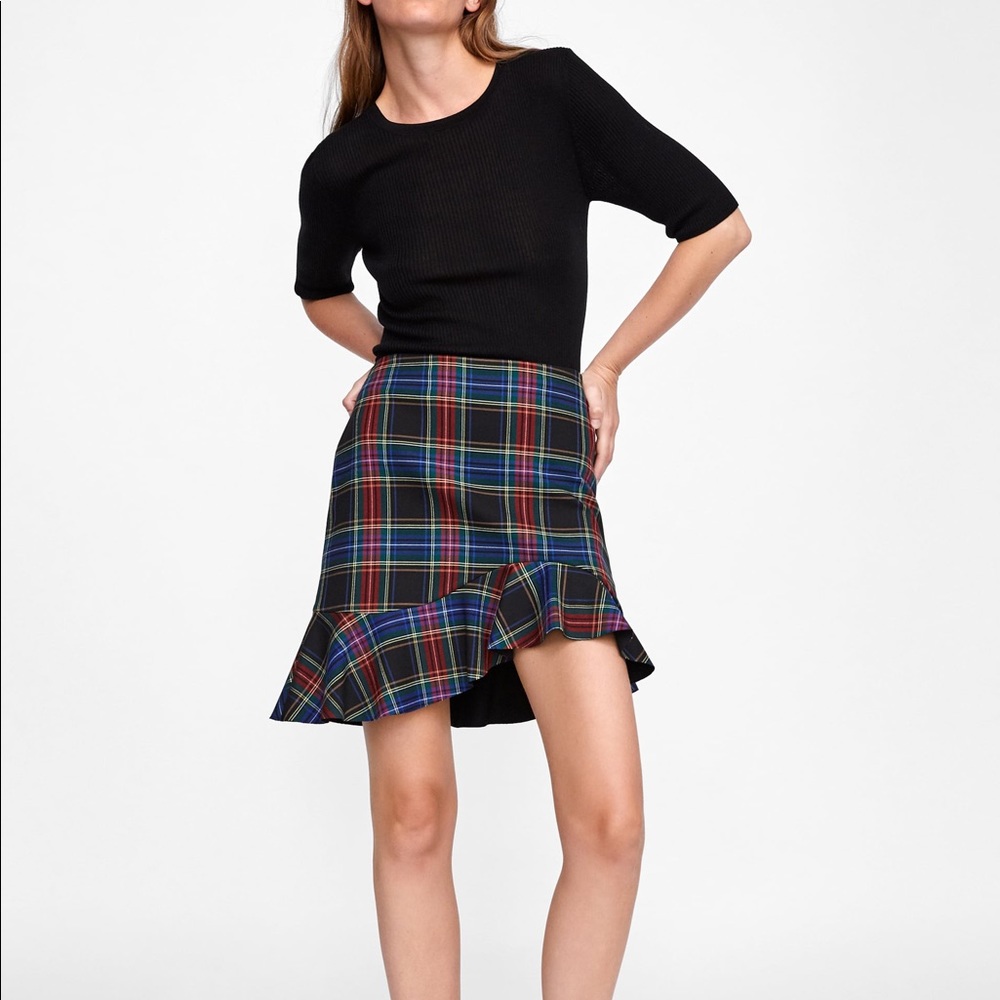 NWT Zara Woman M Asymmetrical Plaid Skirt